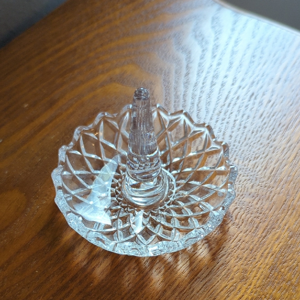 Elegant Glass Ring Holder
